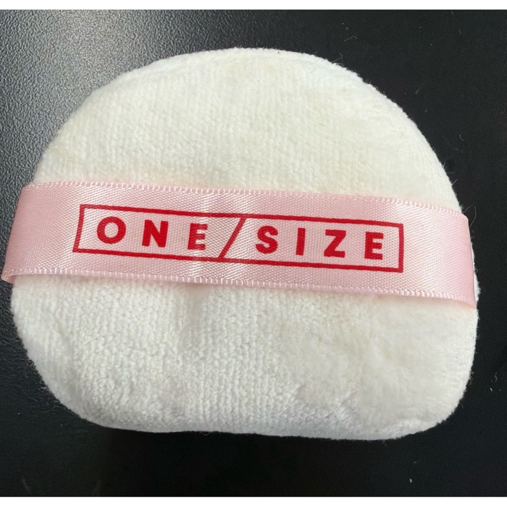 Patrick Starrr One Size Powder Sponge